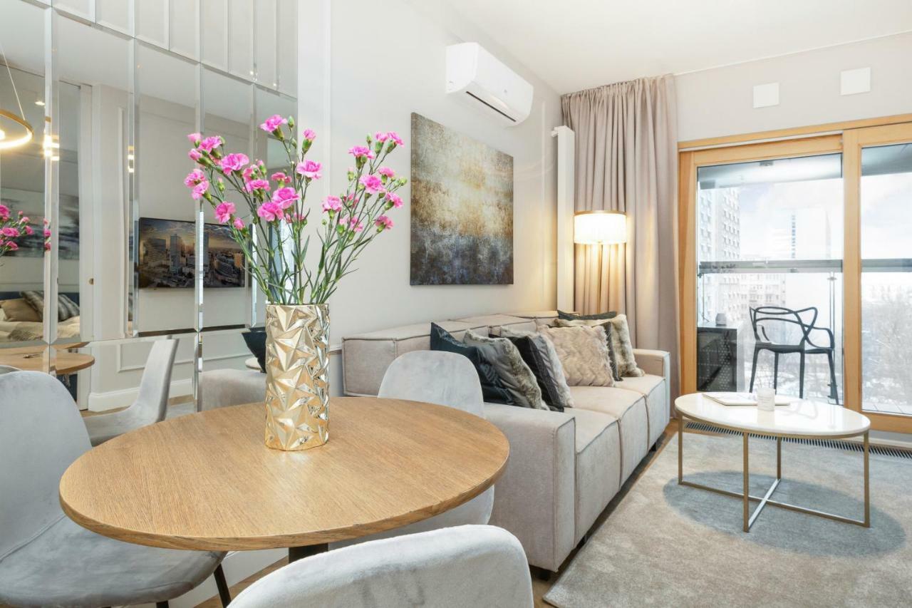 Mennica Residence Apartments By Renters Prestige Варшава Екстер'єр фото
